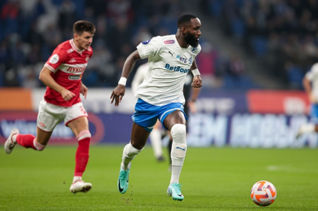 Dynamo forward Ngamalyo answered who he looks up to for dribbling options