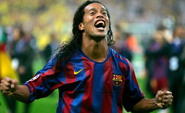 The Enduring Legacy of Ronaldinho A Football Icon's Impact on PSG and Barcelona